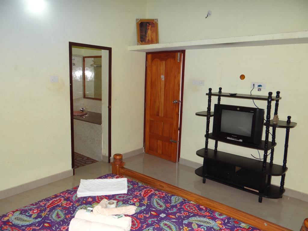 Ashiyana Cliff And Beach Resort Варкала Номер фото