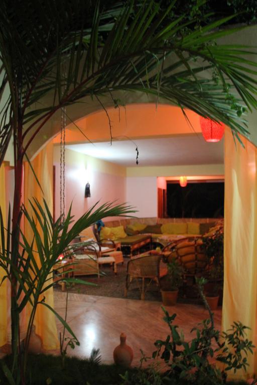 Ashiyana Cliff And Beach Resort Варкала Экстерьер фото